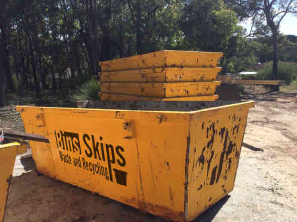 Skip Bins Kingaroy - Small and Large Walk-in Bins for Rubbish Removal