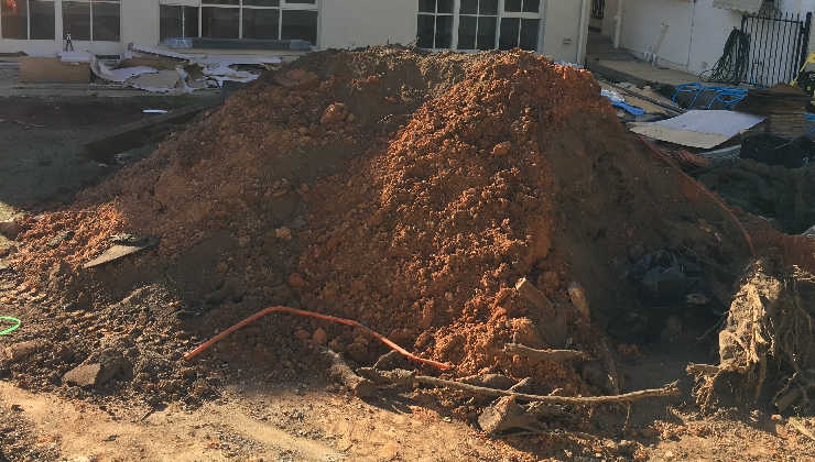 What can Clean-fill Skip bins be used for?
