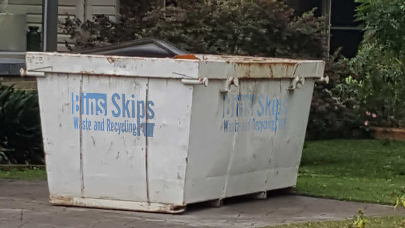 Skip Bin Hire Kogarah for skip bins to Blakehurst and Connells Point