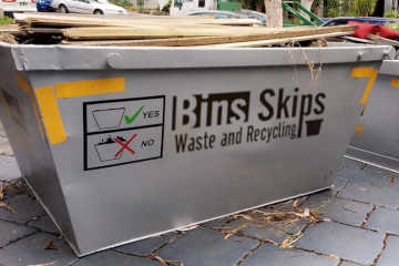 Low 3.0m³ Skip Bin In North Roaks