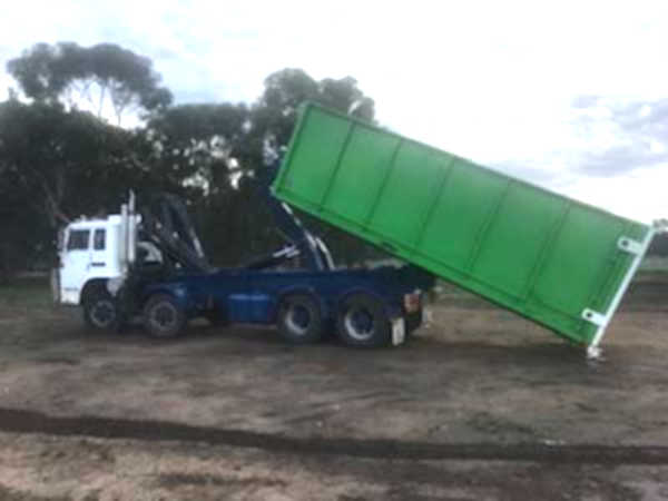 Echuca Skip Bins and Hook-Lifts