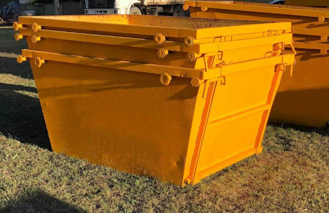 We have hook bin hire in Frankston too great for larger rubbish removal projects