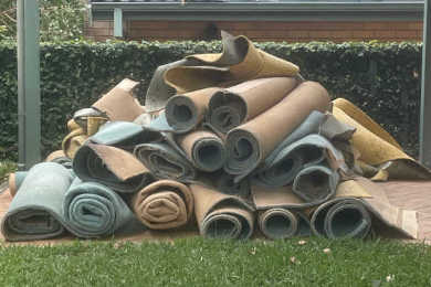Carpet can bin placed in skips bins