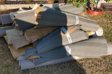 Wool carpets or synthetic carpets can be placed in hook bins in Goodna, a suburb of Ipswich Qld