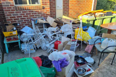 Rubbish removal of unwanted junk of almost any type, household waste, wasking machines, e waste equipment, a bed frame