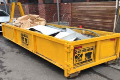Brisbane residents like hook bins for rubbish removal of roof tiles (a heavy waste), a competitive service