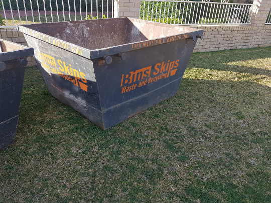 Skip Bin Hire Hume for Walk-in Hook bins to Craigieburn, Sunbury and Roxburgh Park