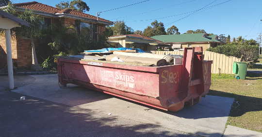 Hook-lift Skip Bin in Toorak (Stonnington)